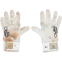 Juan Soto New York Mets Autographed Game-Used White Under Armour Batting Gloves from the 2025 MLB Season - HH98516018-19