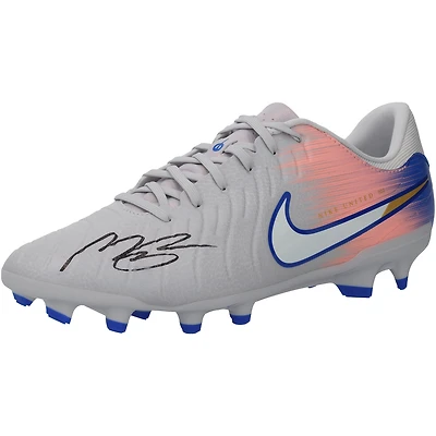 Moisés Caicedo Chelsea Autographed / Nike Tiempo Legend 10 Soccer Cleat