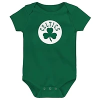 Newborn Outerstuff  Kelly Green Boston Celtics Primary Logo Bodysuit
