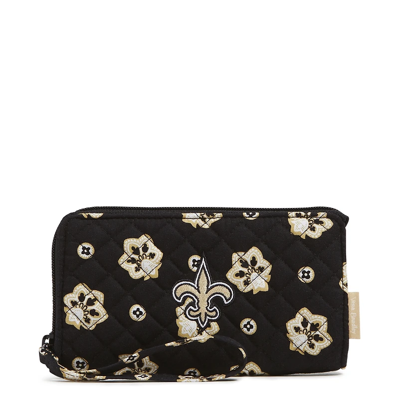 Vera Bradley New Orleans Saints RFID Front-Zip Wristlet