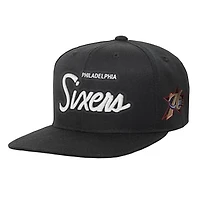 Youth Mitchell & Ness Black Philadelphia 76ers Head Coach Flat Brim Snapback Hat