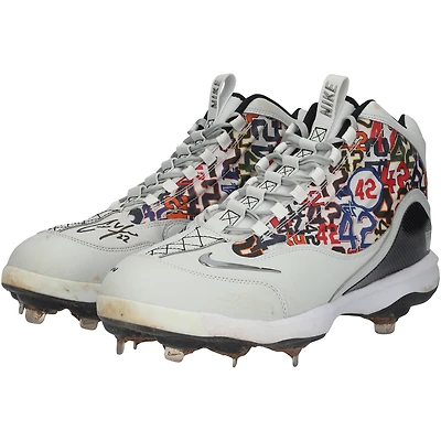 Christian Yelich Milwaukee Brewers Autographed Game-Used White Nike Cleats vs. Detroit Tigers on April 15, 2025 with Multiple Inscriptions
