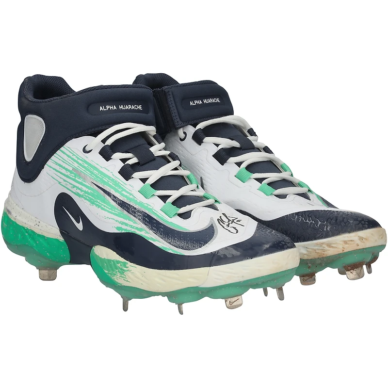 Christian Yelich Milwaukee Brewers Autographed Game-Used White Nike Cleats vs. Cincinnati Reds on June 16, 2024