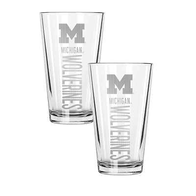 The Memory Company Michigan Wolverines Two-Piece 16oz. Pinnacle Pint Glass Set