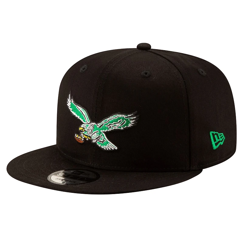 Men's New Era Black Philadelphia Eagles Throwback 9FIFTY Adjustable Snapback Hat