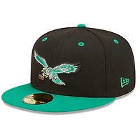 Men's New Era  Black/ Philadelphia Eagles Flipside 2Tone 59FIFTY Fitted Hat