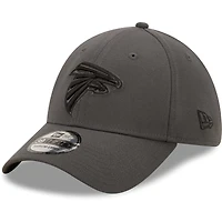 Men's New Era Graphite Atlanta Falcons Classic 39THIRTY Flex Hat