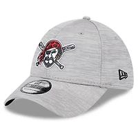 Men's New Era  Gray Pittsburgh Pirates 2023 Clubhouse 39THIRTY Flex Hat