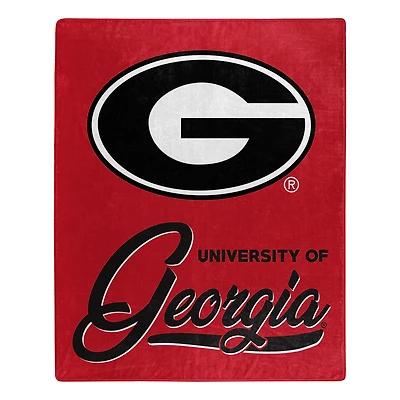 The Northwest Group  Georgia Bulldogs 50" x 60" Signature Raschel Plush Throw Blanket