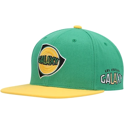 Men's Mitchell & Ness Green LA Galaxy Throwback Logo Snapback Hat