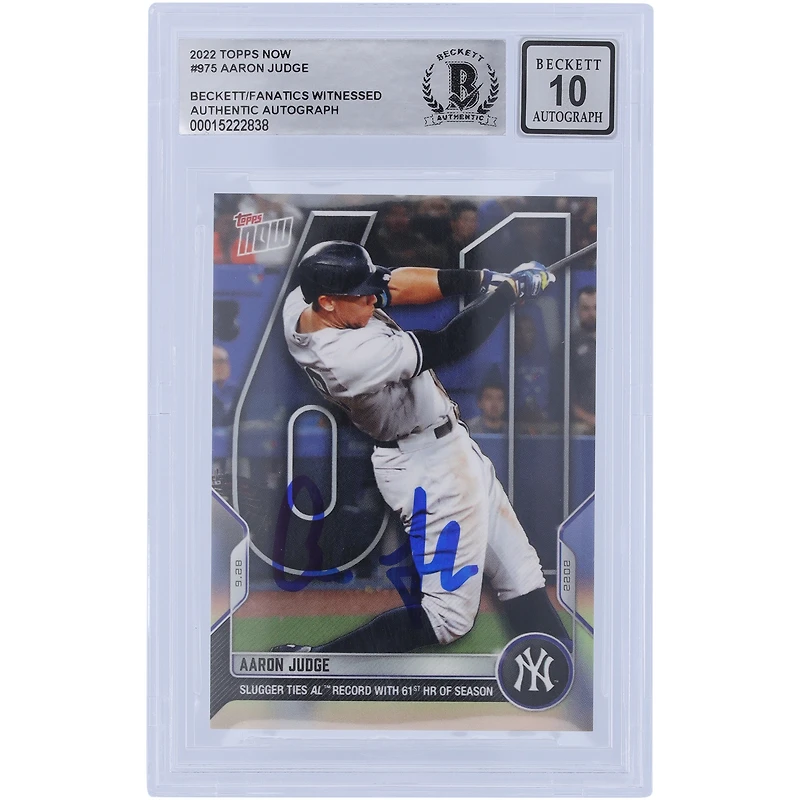 Aaron Judge New York Yankees Autographed 2022 Topps Now 61st HR #975 Beckett Fanatics Witnessed Authenticated 10 Card