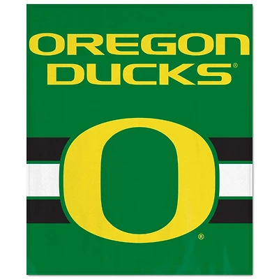 WinCraft Oregon Ducks Ultra Plush 50" x 60" Throw Blanket