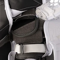S26 Vapor Flylite - Intermediate Goaltender Catch Glove