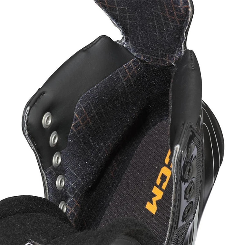 Tacks XR 70 - Intermediate Hockey Skates