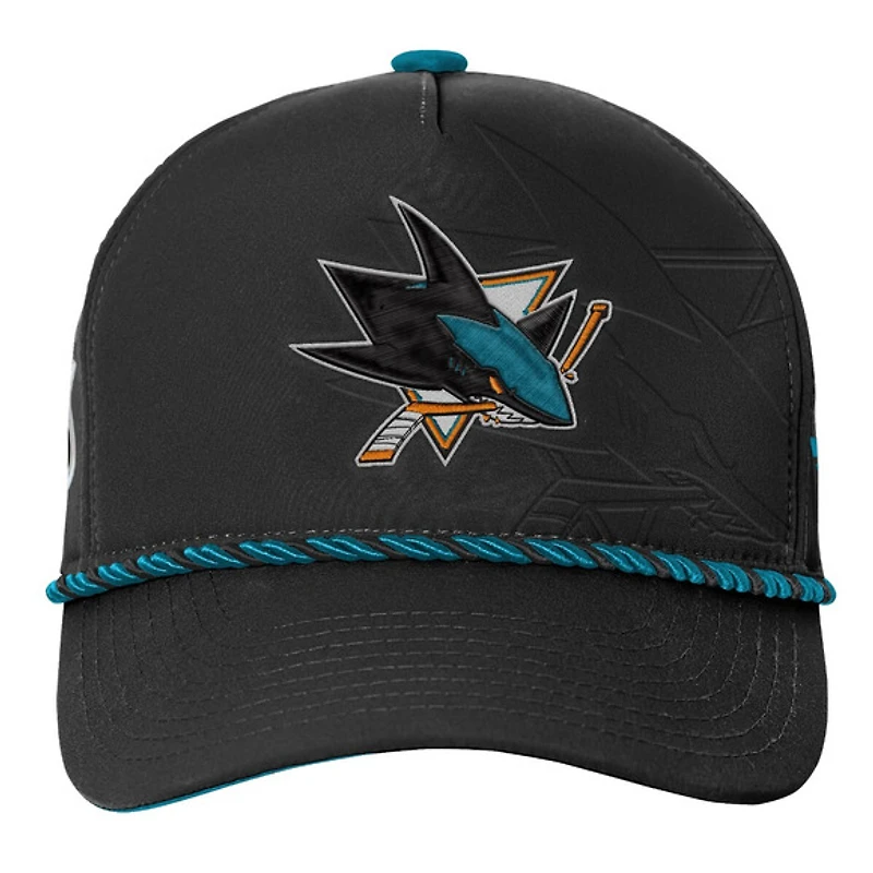 Authentic Pro 2026 Podium Sharks de San Jose - Casquette ajustable pour junior