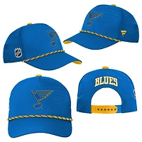 Authentic Pro 2026 Podium Blues de St. Louis - Casquette ajustable pour junior