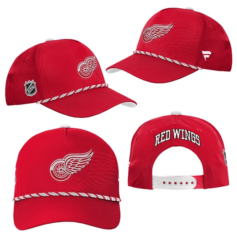 Authentic Pro 2026 Podium Red Wings de Detroit - Casquette ajustable pour junior