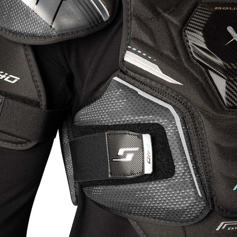 S26 Supreme F40 - Senior Hockey Shoulder Pads