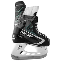 S26 Supreme F30 - Junior Hockey Skates