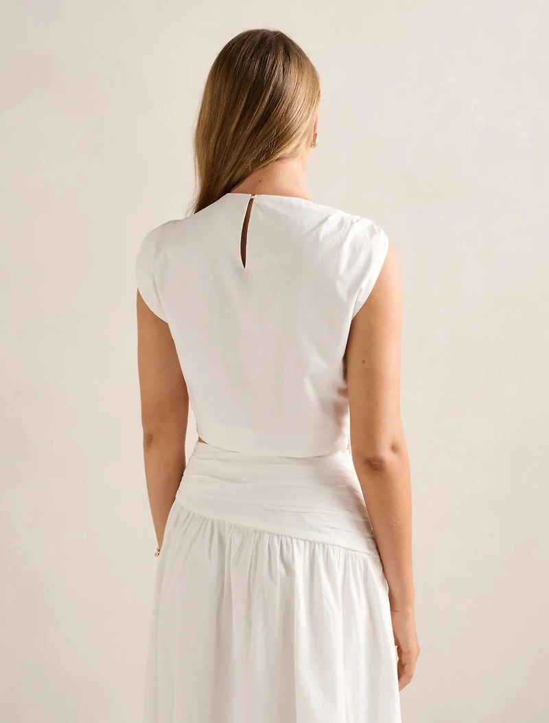 Dottie Draped Hardware Top