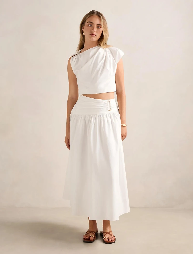 Dottie Draped Hardware Top