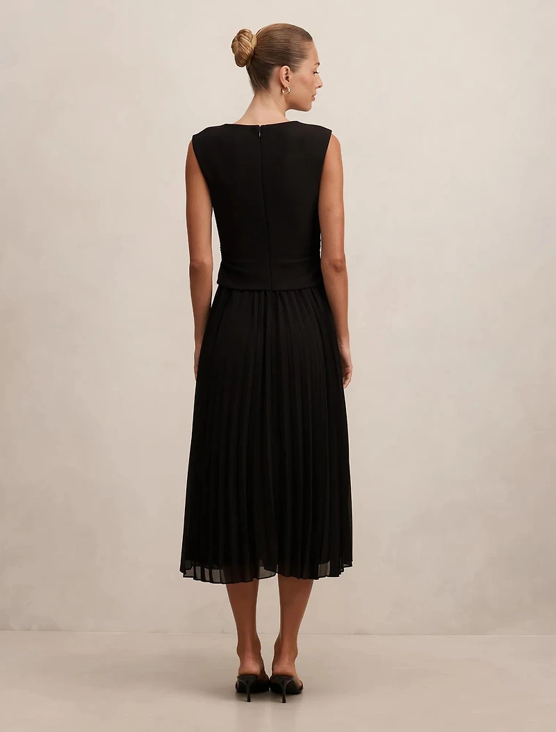 Emilia 2 1 Pleated Midi