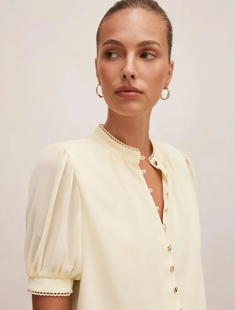 Leighton Short Sleeve Blouse
