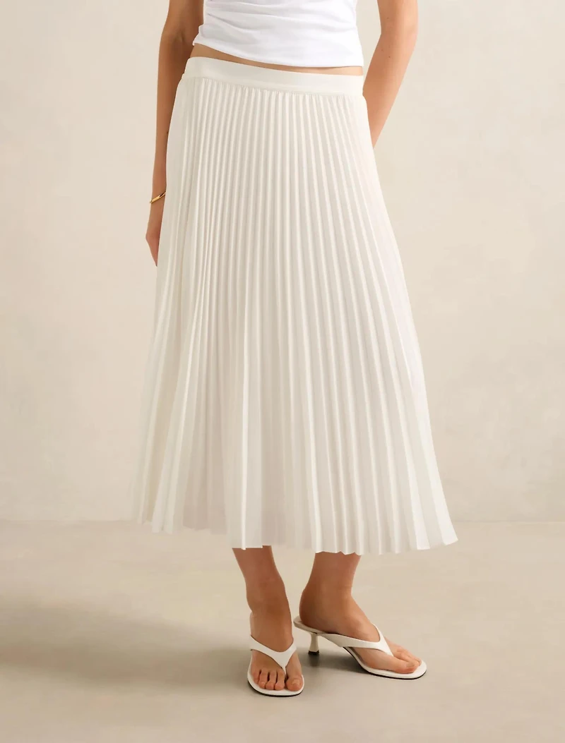 Hailee Pleated Skirt