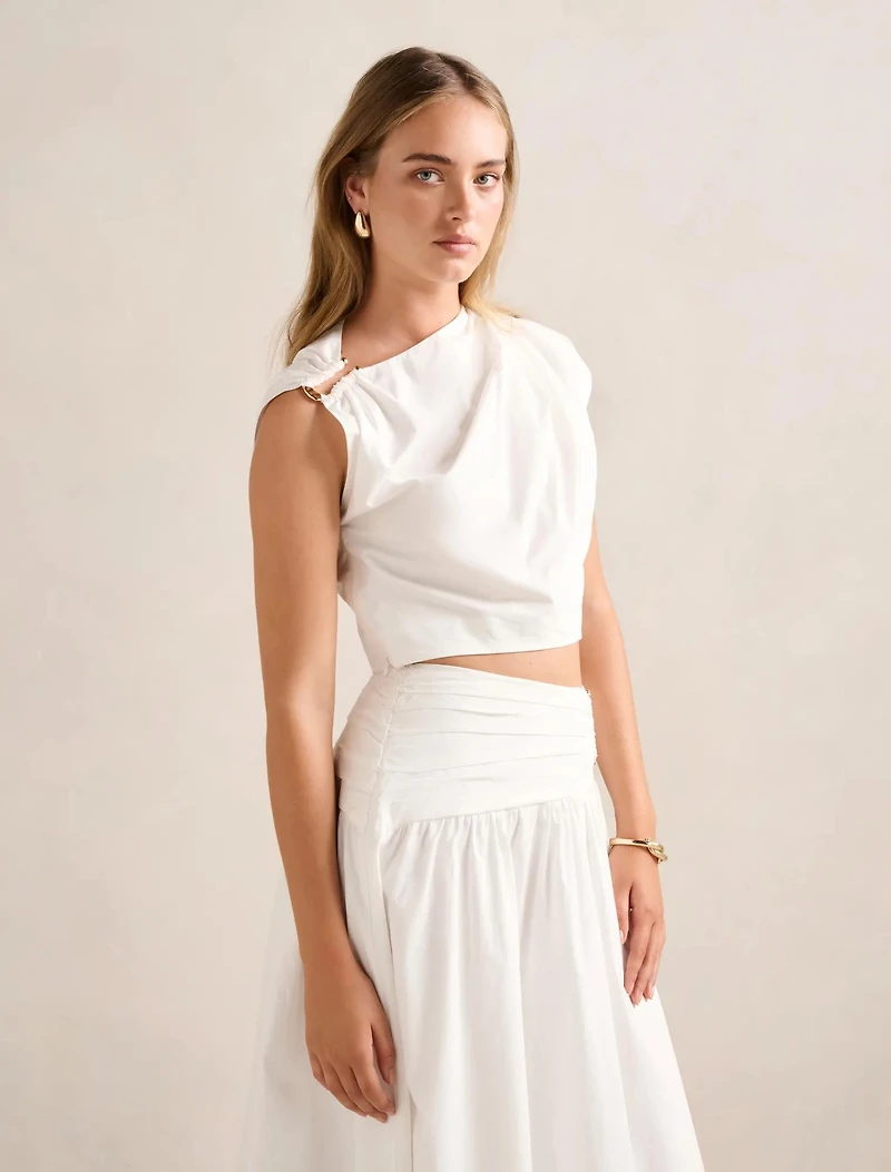 Dottie Draped Hardware Top