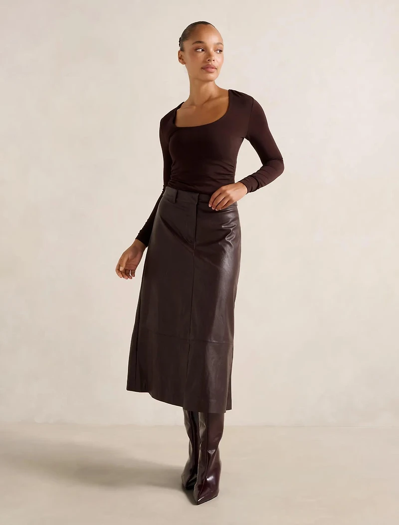 Jacqui Scoop Long Sleeve Top