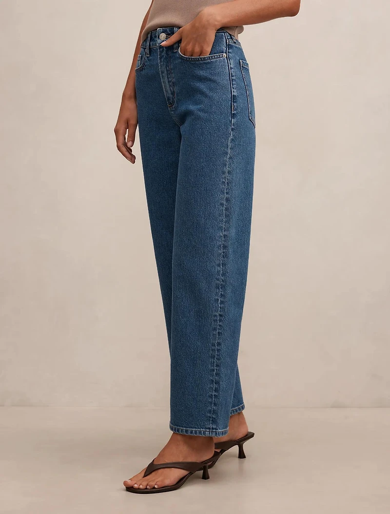 Nicki Mid Rise Straight Jean