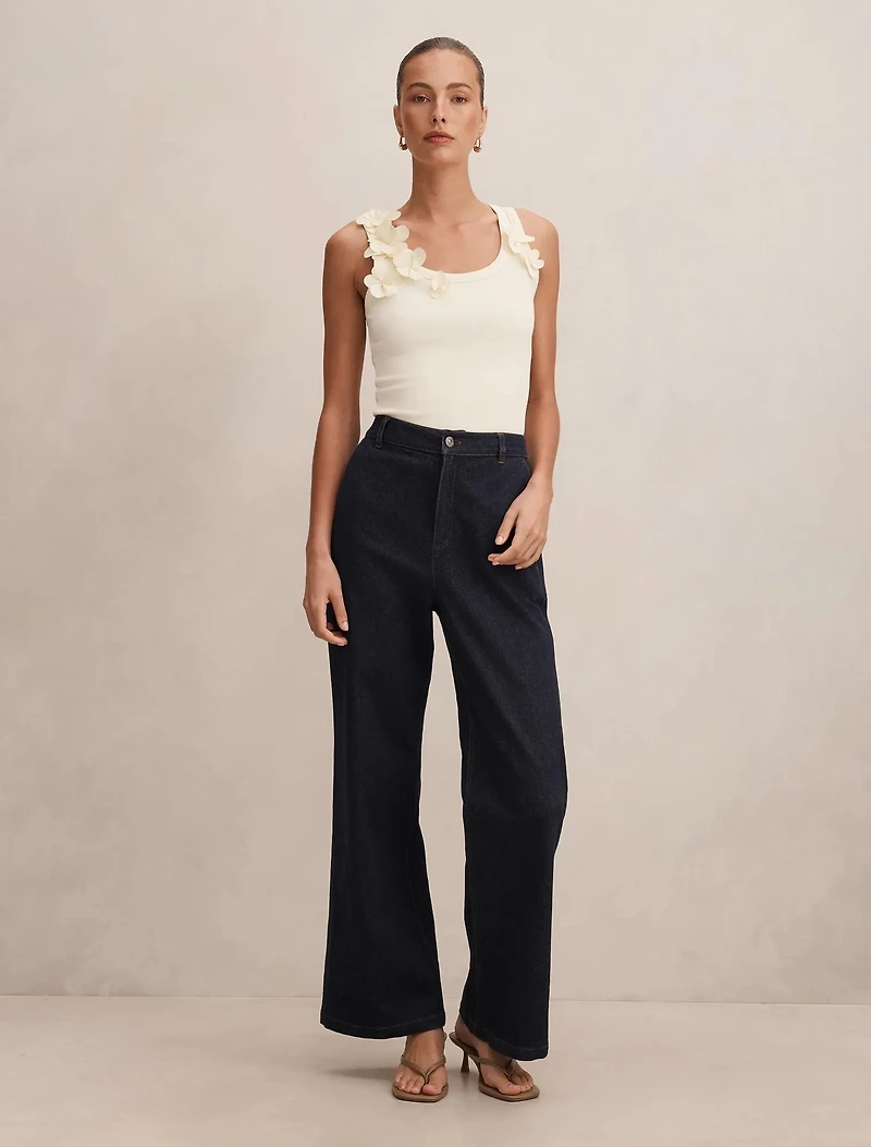 Pia Applique Scoop Neck Tank Top