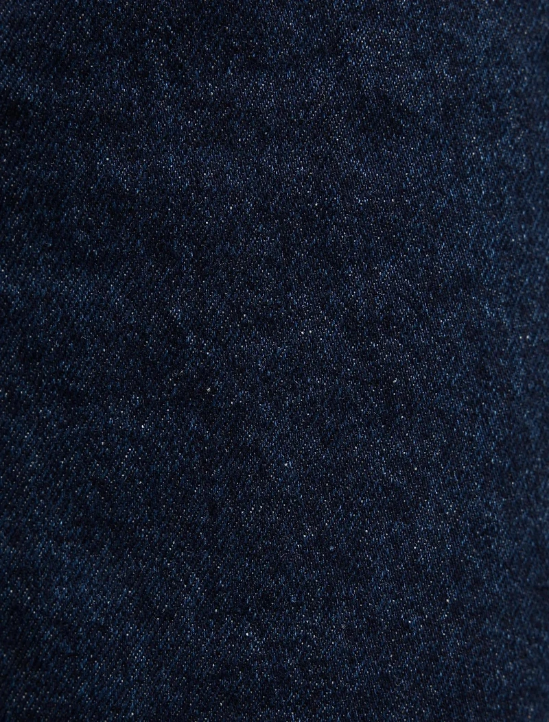 Emma Mid Rise Barrel Jean