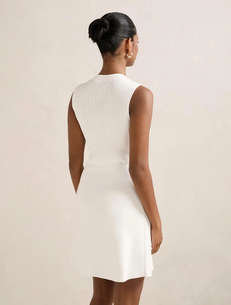 Issie Petite Stitch Interest Mini