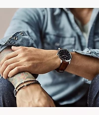 Minimalist 44mm Three-Hand Light Brown Leather Watch