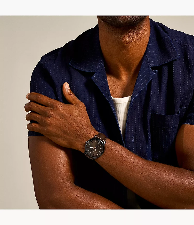 Minimalist Three-Hand Brown Leather Watch