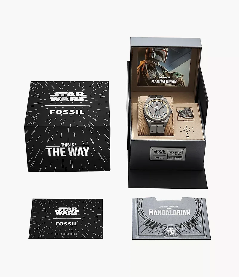 Limited Edition Star Wars™ Mandalorian™ Everett Watch Set