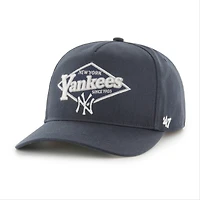 New York Yankees Navy Golden Diamond Hitch