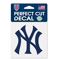 New York Yankees Perfect Cut Colour Decal 4" x 4"