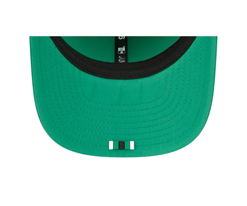 Philadelphia Eagles Sideline 2025 Performance 9Seventy Trucker