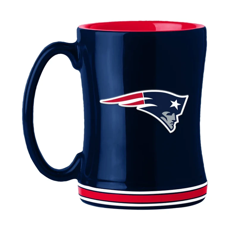 New England Patriots 14 oz. Relief Mug