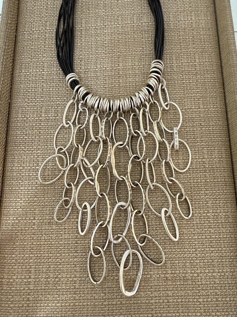 A cascade silver necklace