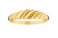 10kt Yellow Gold Ring.....................NOW