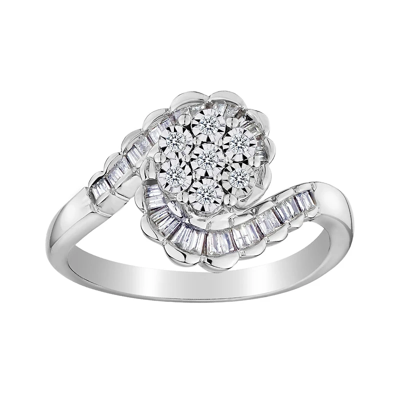 .25 Carat of Diamonds "Dazzle" Ring, 10kt White Gold.....................NOW