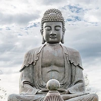 Erin Gunne - Buddha Statue