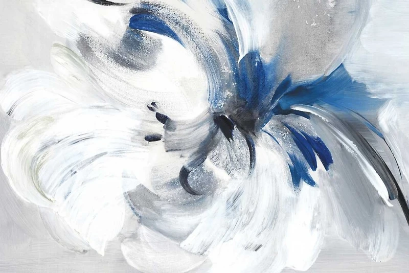 Valeria Mravyan - Blue Flower II