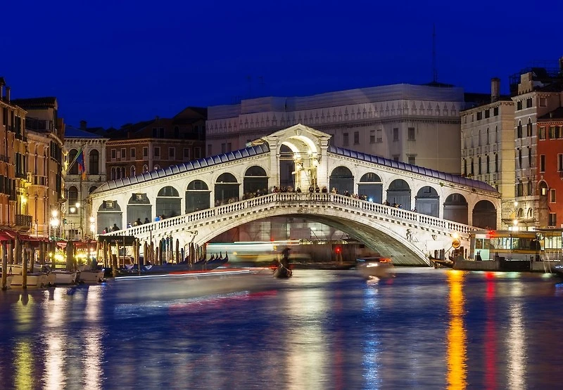 Bernard Zinth - Venice, Night of Rialto Bridge