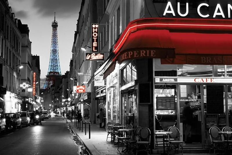 Paris - Rue Parisienne  