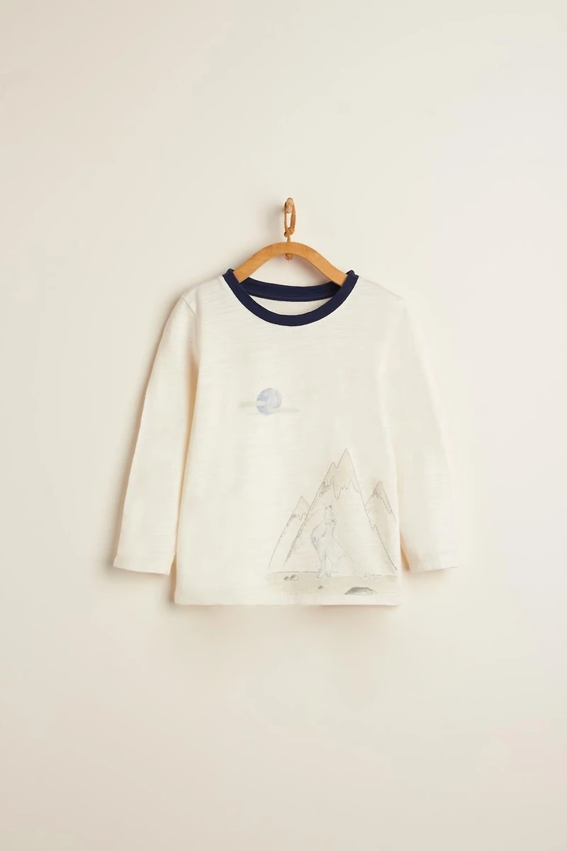 Snow Graphic Long Sleeve Tee