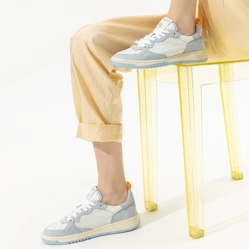 Phoenix Sneaker Blue Vapor